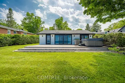 Detached in Oro-Medonte