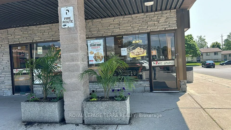 353 Duckworth Street 16, Barrie, On L4m 5c2