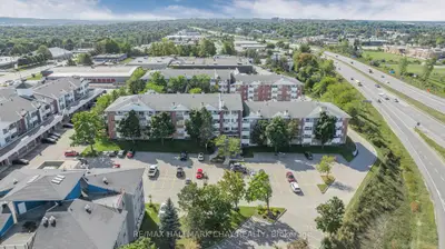 Condo Apartment in Barrie