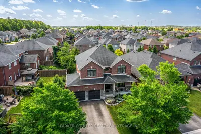 Detached in Barrie