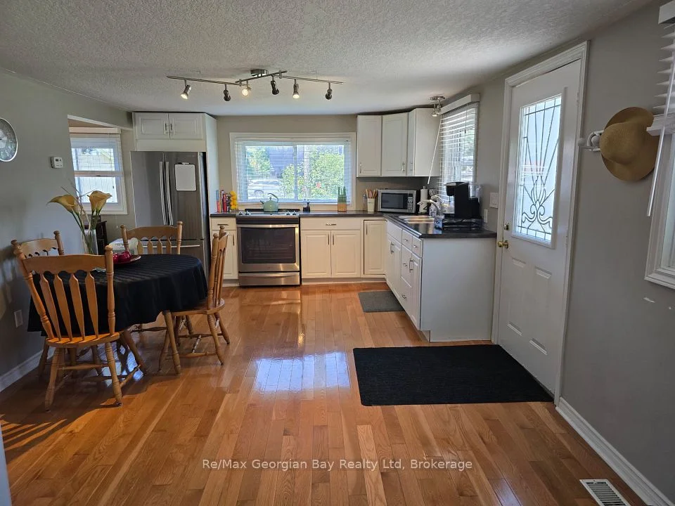 3206 PORT SEVERN Road, Severn, ON L0K 1S0