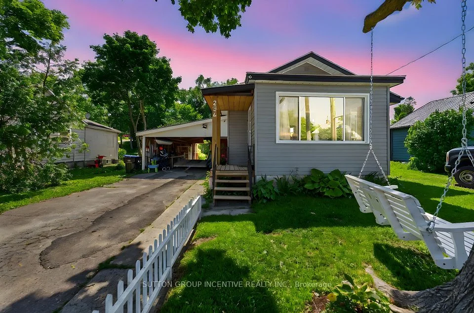 234 George Street, Midland, ON L4R 2W6