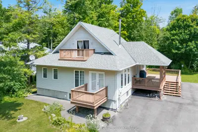 Detached in Tiny