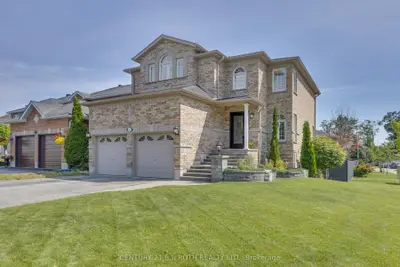 Detached in Barrie