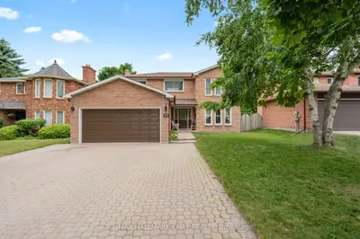 Detached in Barrie
