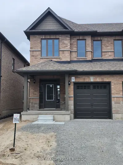 Semi-Detached in Barrie