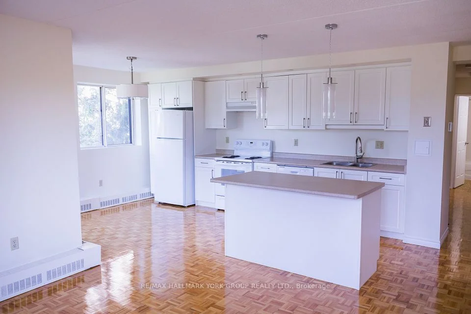 262 Rose Street 213, Barrie, ON L4M 5R2