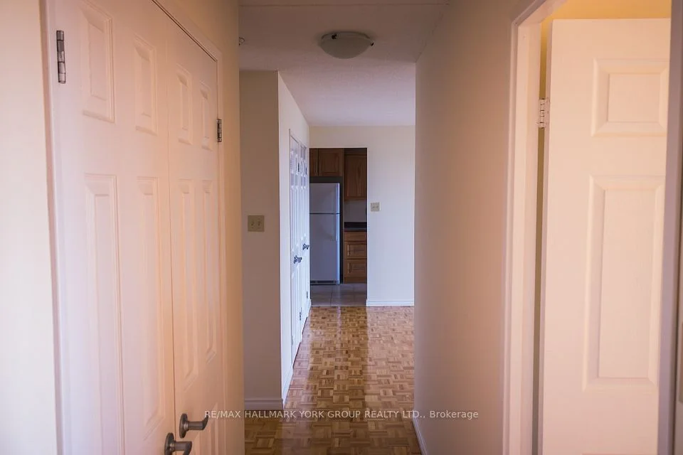 262 Rose Street 610, Barrie, ON L4M 5R2