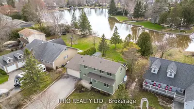 Detached in Ramara