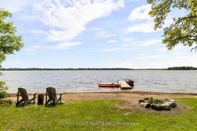 Detached in Ramara