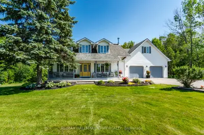 Detached in Oro-Medonte