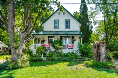 Detached in Penetanguishene