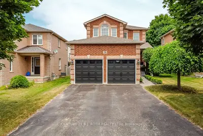Detached in Barrie