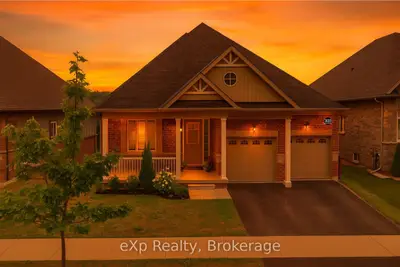 Detached in Orillia