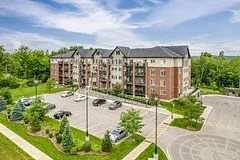 7 GREENWICH Street 403, Barrie, ON L4N 7Y8