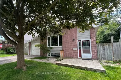 Duplex in Orillia
