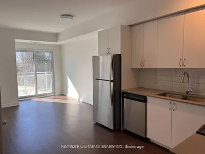 Condo Apartment in Barrie