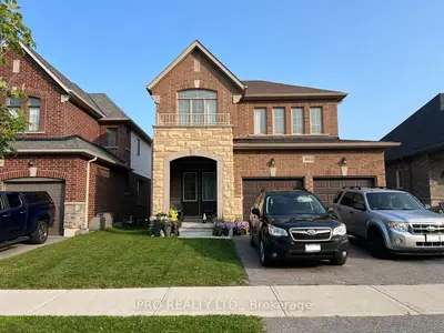 Detached in Orillia