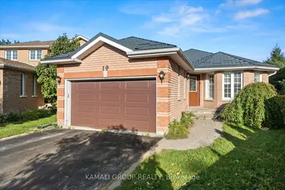 Detached in Barrie