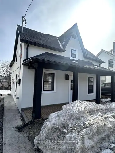 Duplex in Orillia