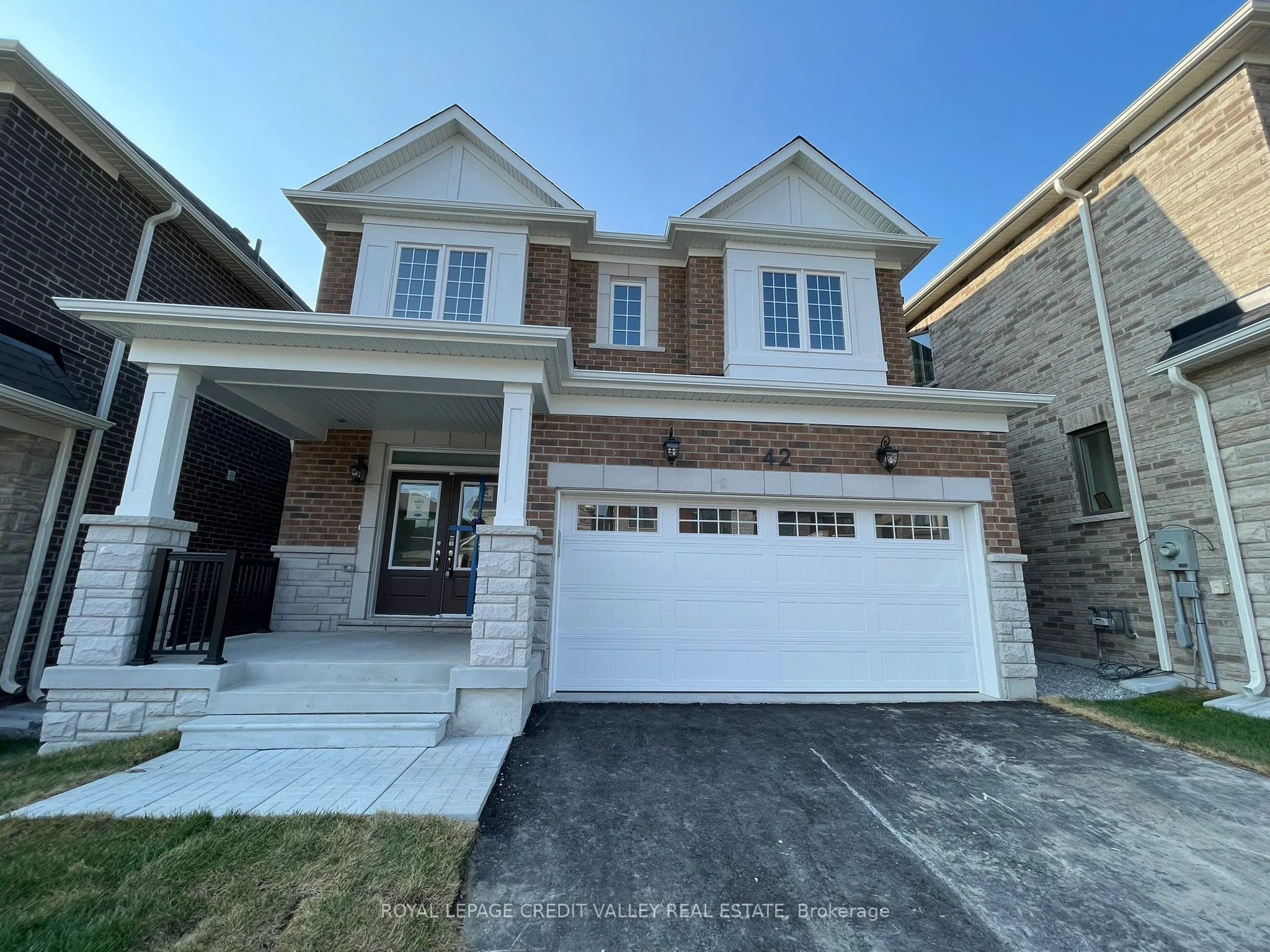 42 Suzuki Street, Barrie, ON L9J 0Y8