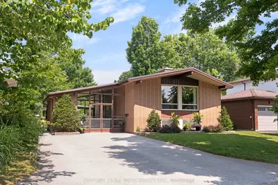 Detached in Barrie