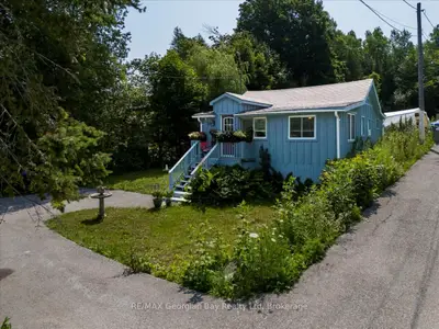 Detached in Tay