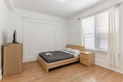 Fourplex in Barrie