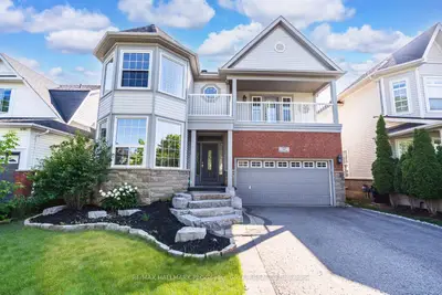 Detached in Barrie