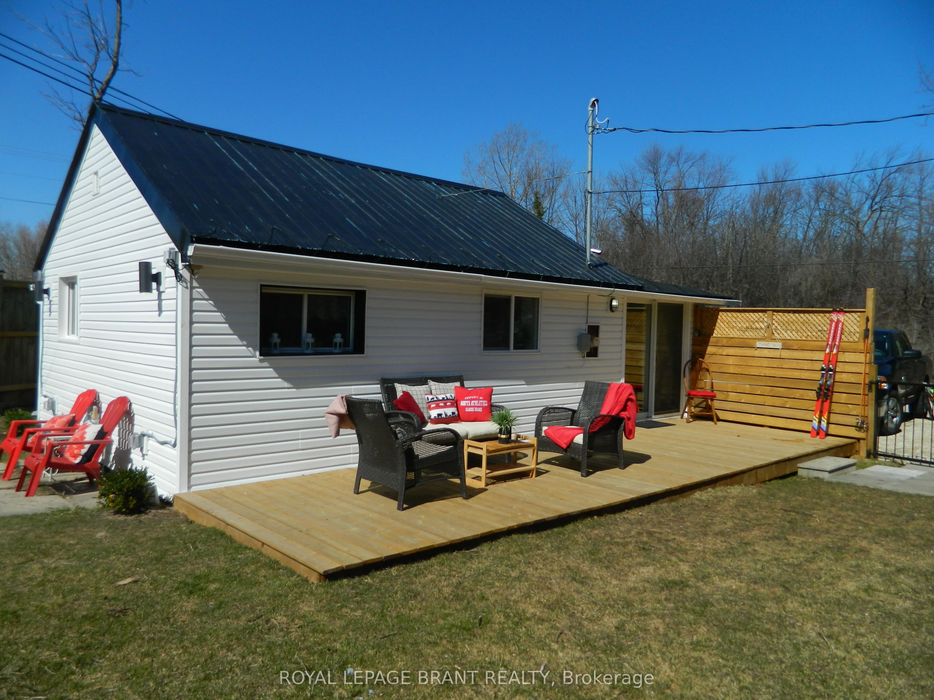 9296 Beachwood Road, Collingwood, On L9y 3z1