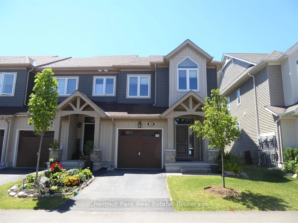38 Lett Avenue, Collingwood, On L9y 0z5