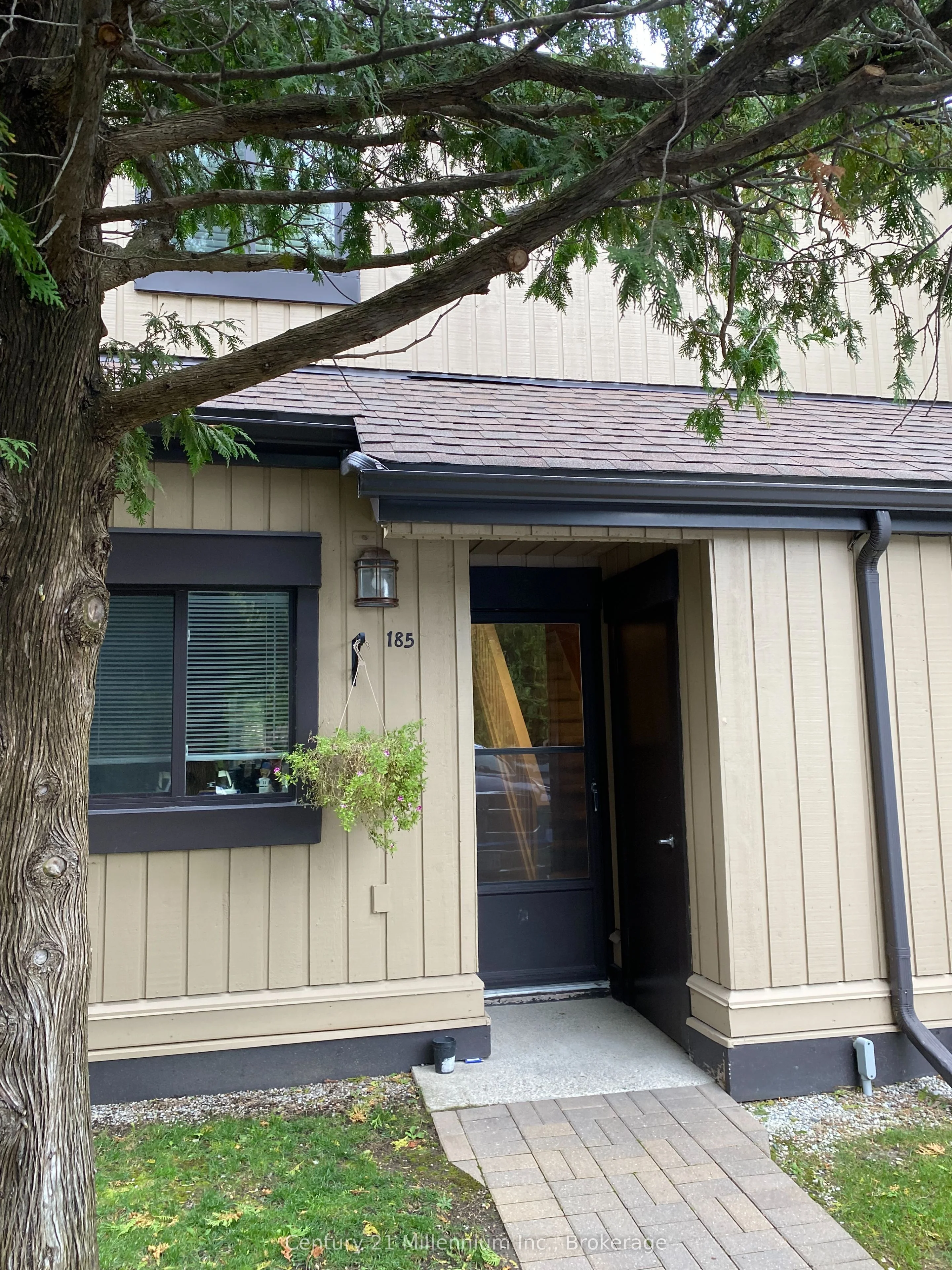 185 Escarpment Crescent 45, Collingwood, ON L9Y 5B4