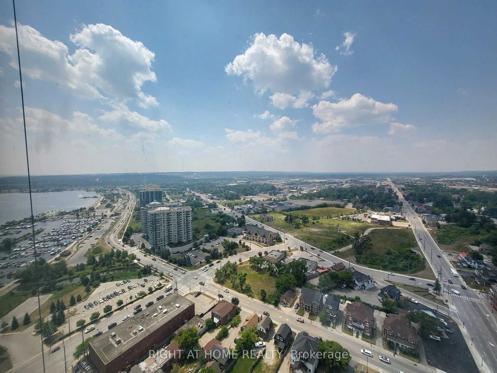 39 Mary Street 3010, Barrie, ON L4N 1S9