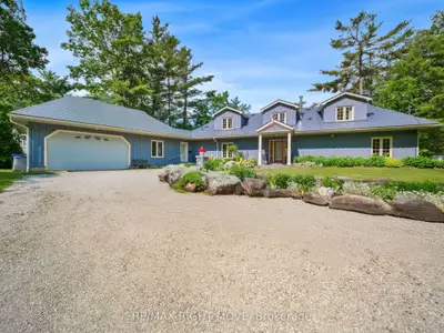 Detached in Ramara