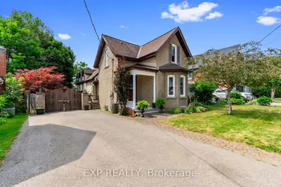 Detached in Orillia