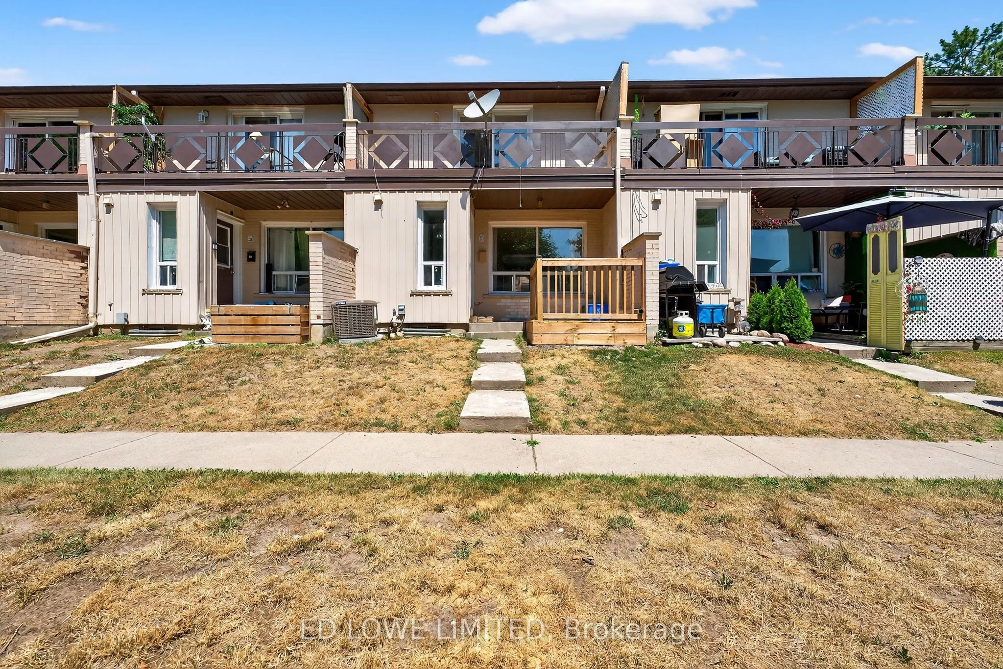 275 Blake Street 27, Barrie, ON L4M 1K7