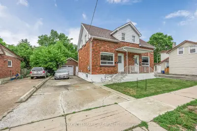Semi-Detached in Barrie