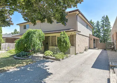 Duplex in Barrie