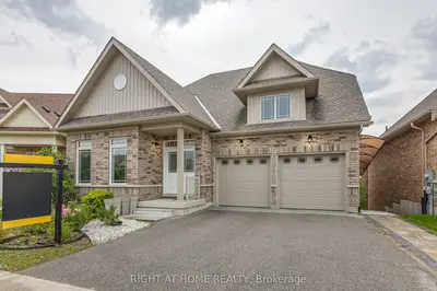 Detached in Barrie