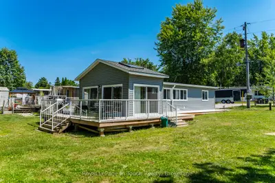 Detached in Midland