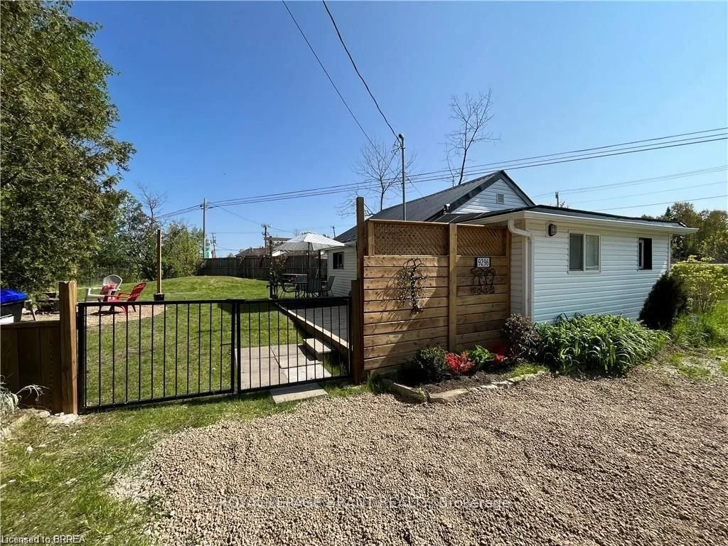 9296 Beachwood Road, Collingwood, ON L9Y 3Z1