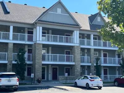 Condo Apartment in Wasaga Beach