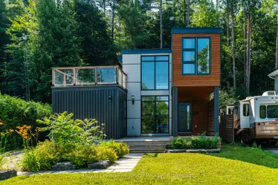 Detached in Tiny