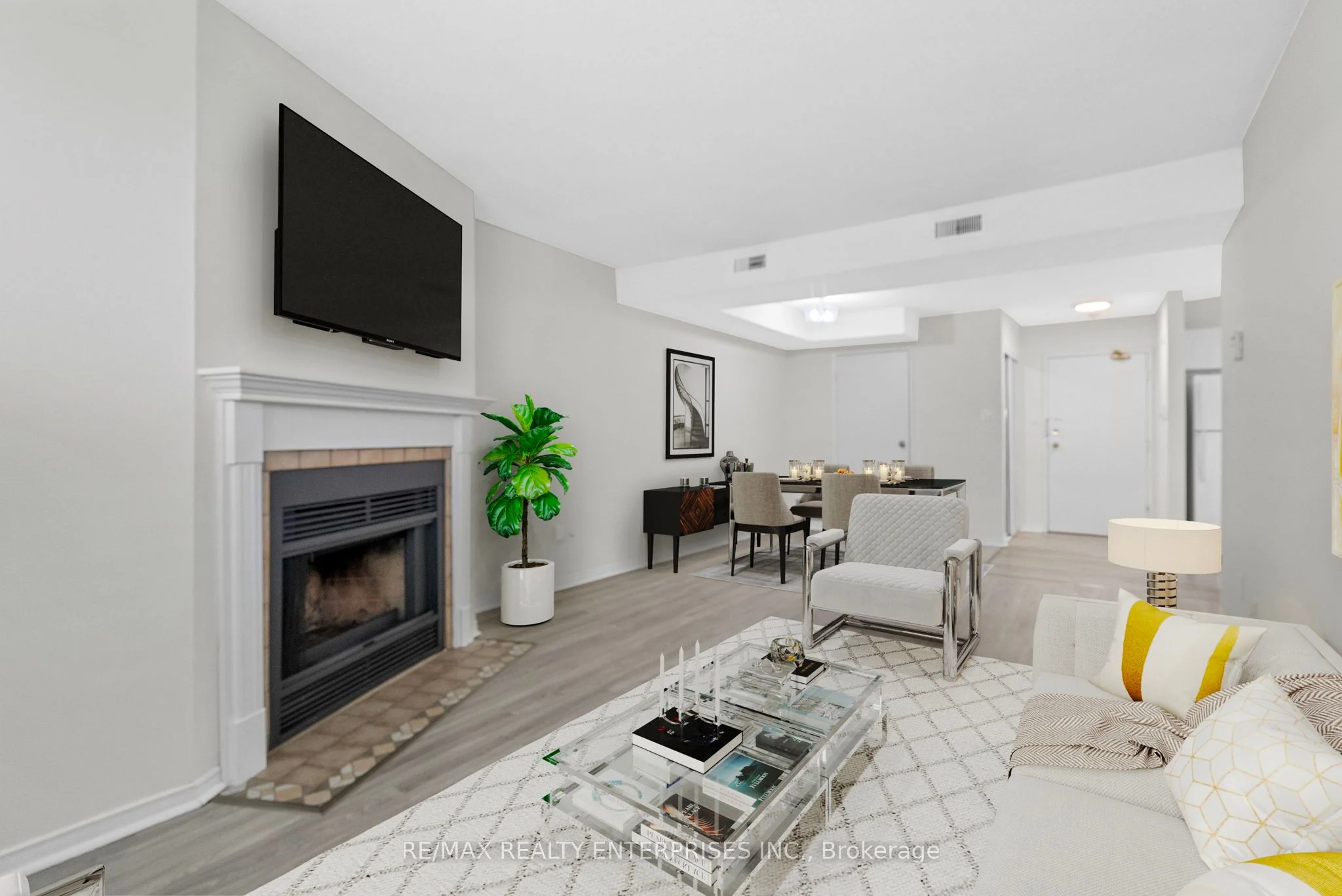126 Bell Farm Road B04, Barrie, ON L4M 6J3