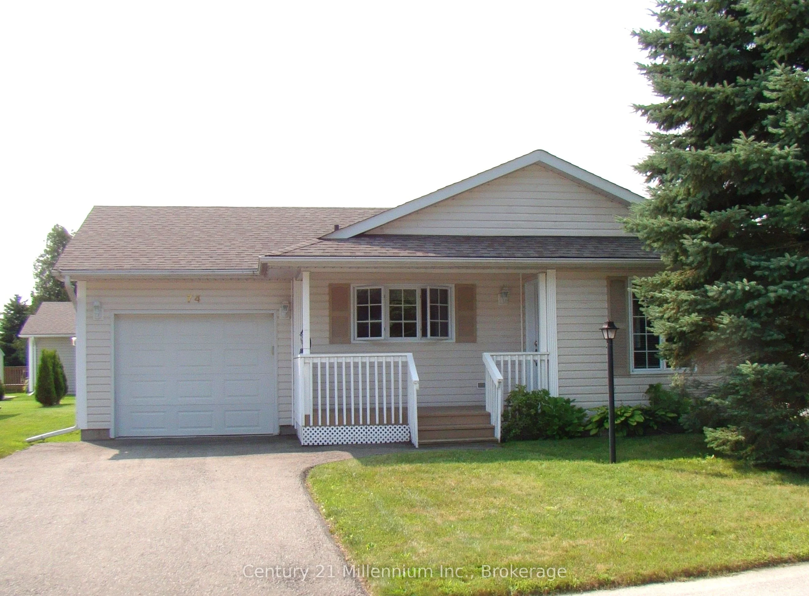 74 Pennsylvania Avenue, Wasaga Beach, ON L9Z 3A8