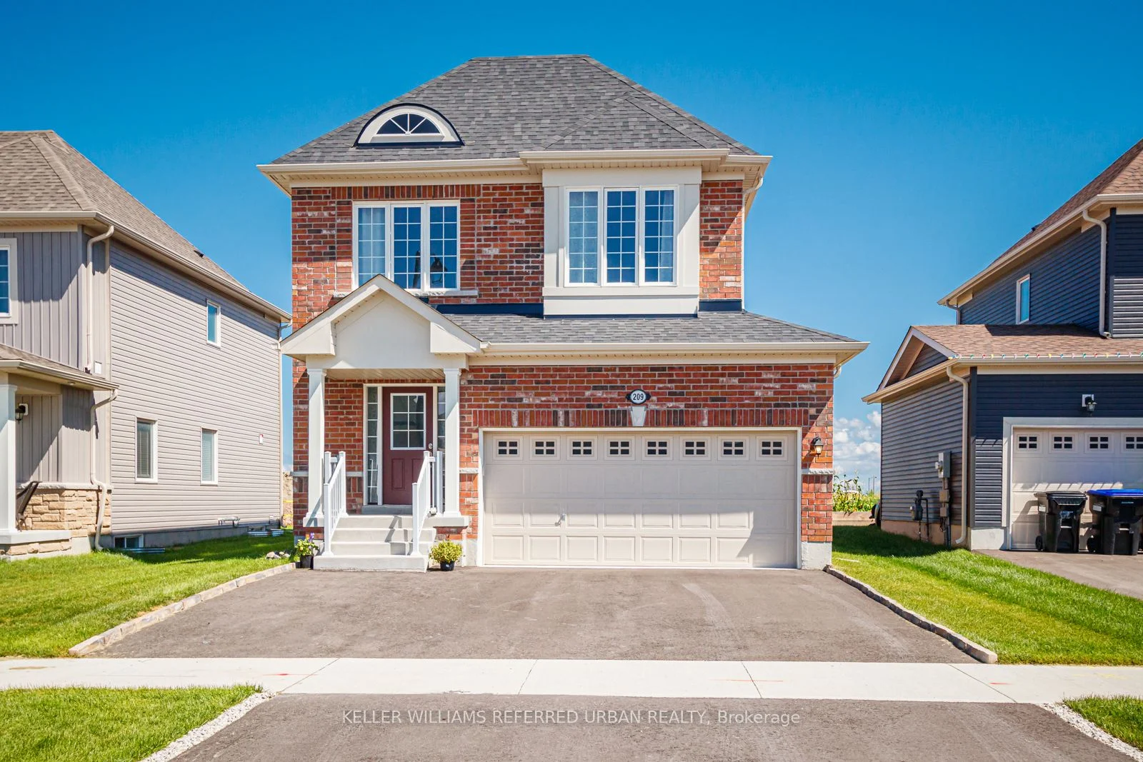 209 Breton Street, Clearview, ON L0M 1S0