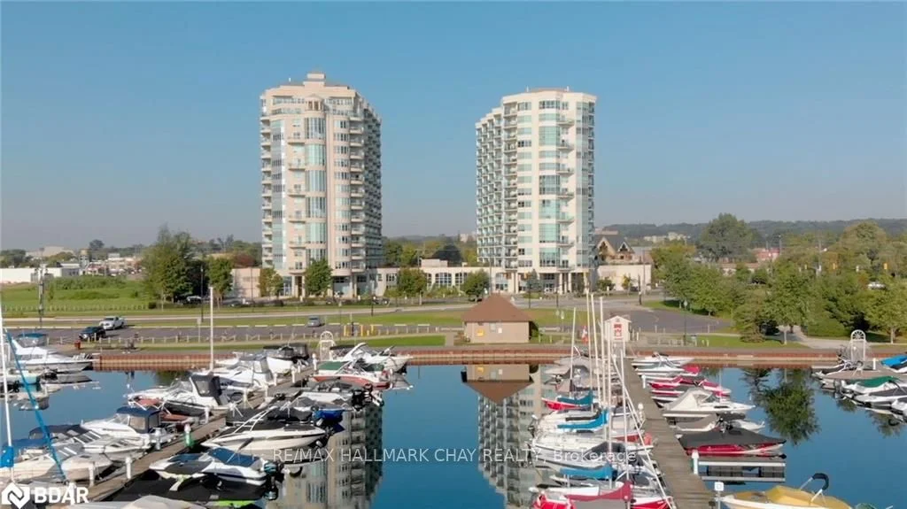 6 Toronto Street 902, Barrie, ON L4N 9R2
