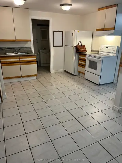 Duplex in Barrie