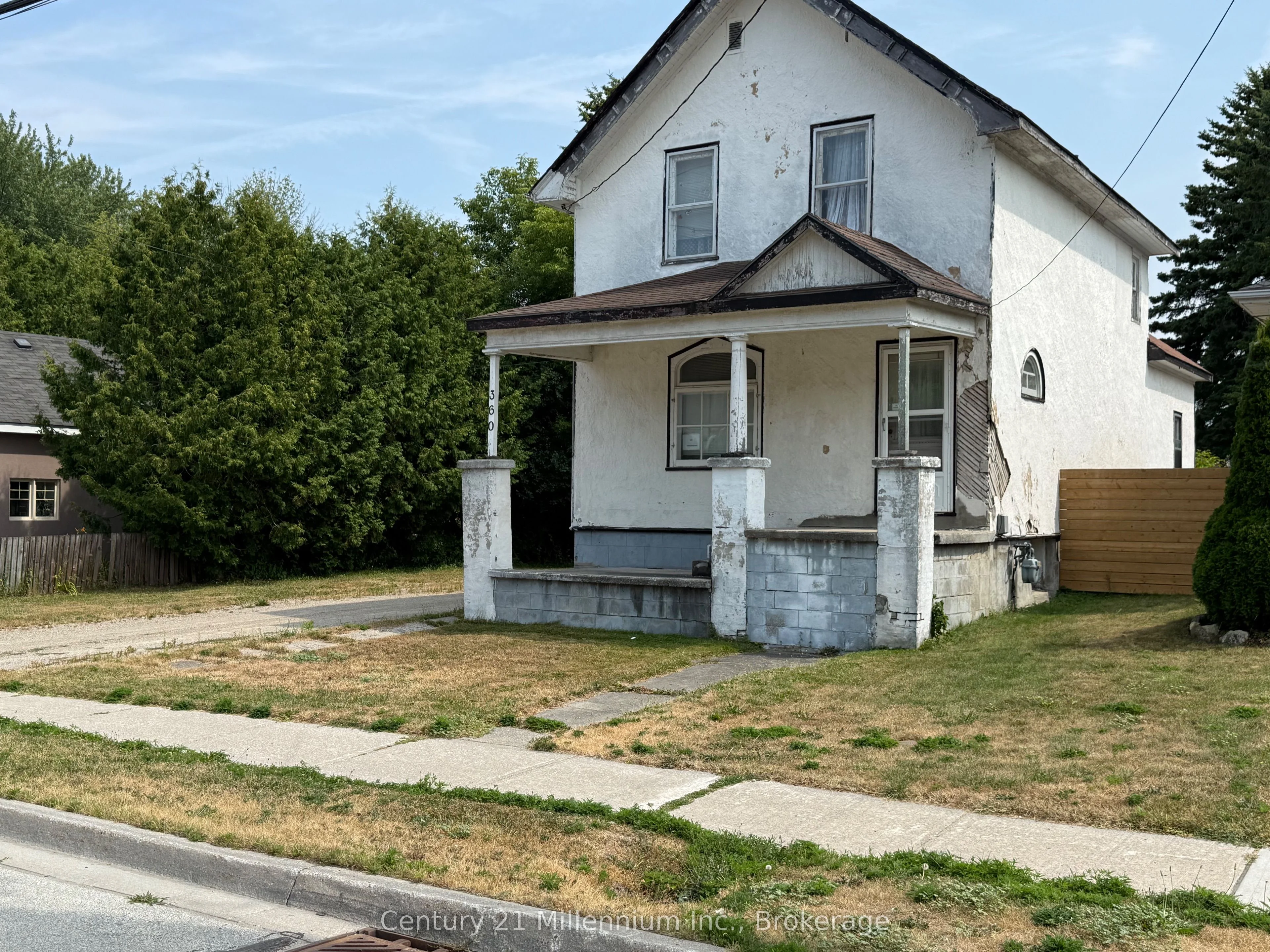 360 ONTARIO Street, Collingwood, ON L9Y 1N3