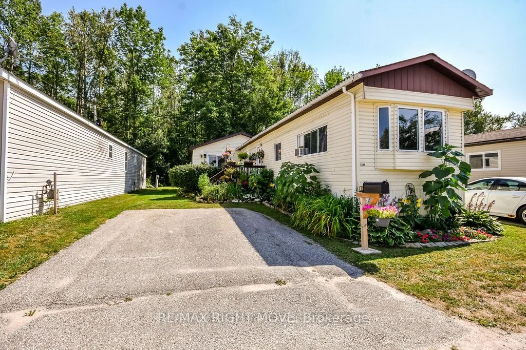 1331 Hilltop Road, Severn, ON L3V 0V1